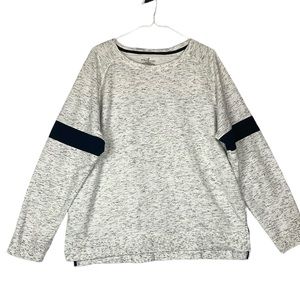 Bobbie Brooks heathered crew neck sweatshirt